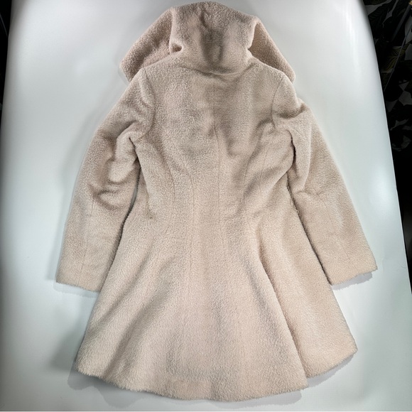 Trina Turk Wool Coat Alpaca Blend Quiet Luxury Neutral Size 4 - Picture 10 of 16